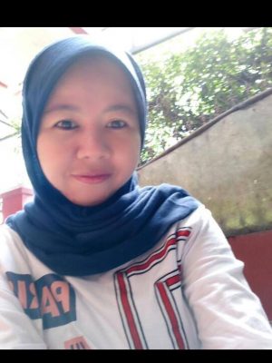 Wardah Ulul Azmy, SE Wardah Ulul Azmy, SE